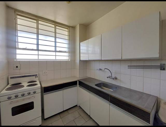 1 BEDROOM APARTMENT FOR SALE IN PARKTOWN